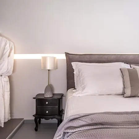 Hotel Santa Irina Luxury Sunny Lofts Perivolos (Santorini)